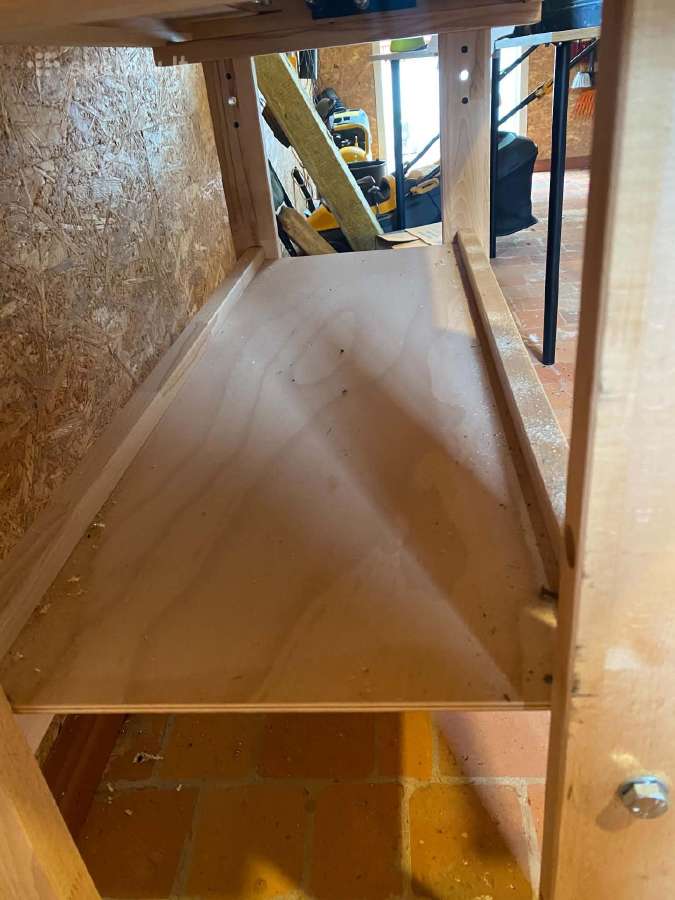 Ramia Workbench medinis staliaus darbastalis - nuotraukos Nr. 4
