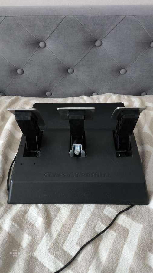 Thrustmaster T300 RS GT Edition (220€) - nuotraukos Nr. 11