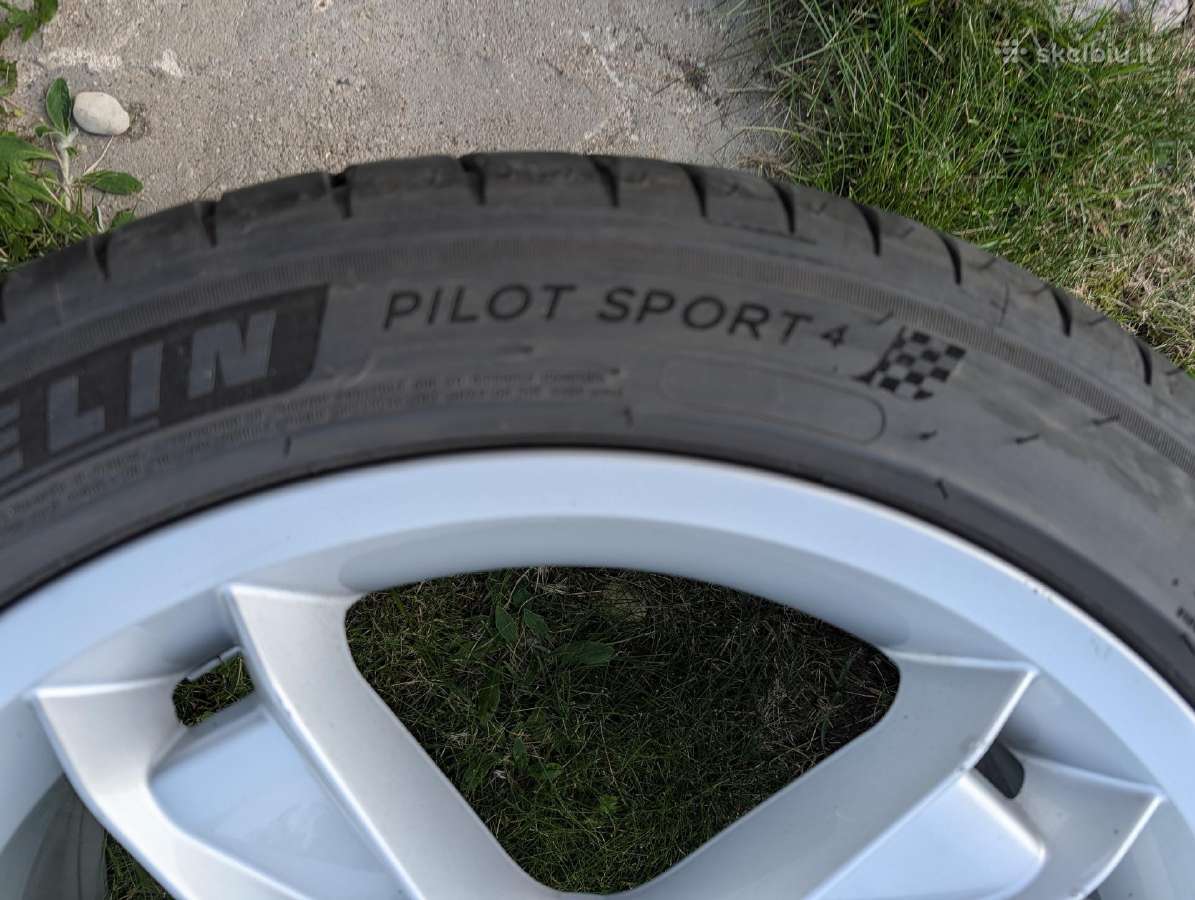 R19 Michelin 1vnt. 255/40 2024m.7,5mm - nuotraukos Nr. 6