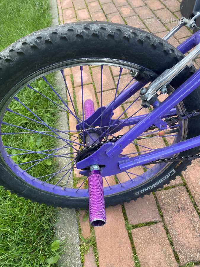 Triukinis dviratis BMX - nuotraukos Nr. 2