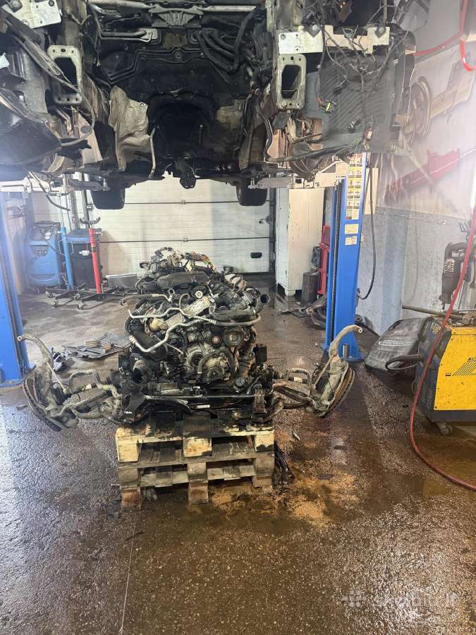 Darbas automechanikui - nuotraukos Nr. 5