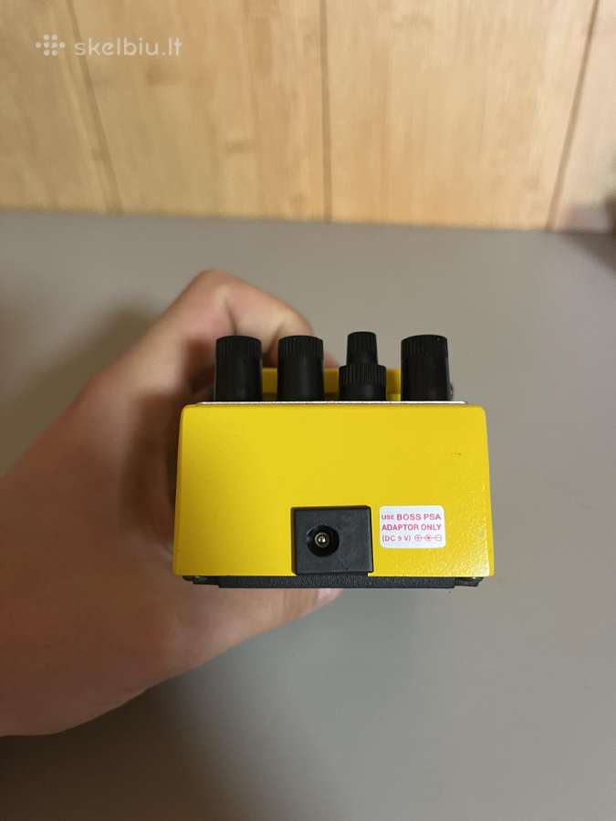 Parduodamas bosinės gitaros efektų pedalas - nuotraukos Nr. 3