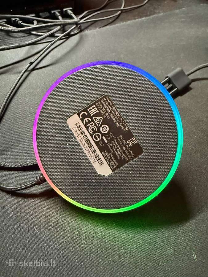 Razer basilisk v3 + razer bungee v3 chroma - nuotraukos Nr. 3