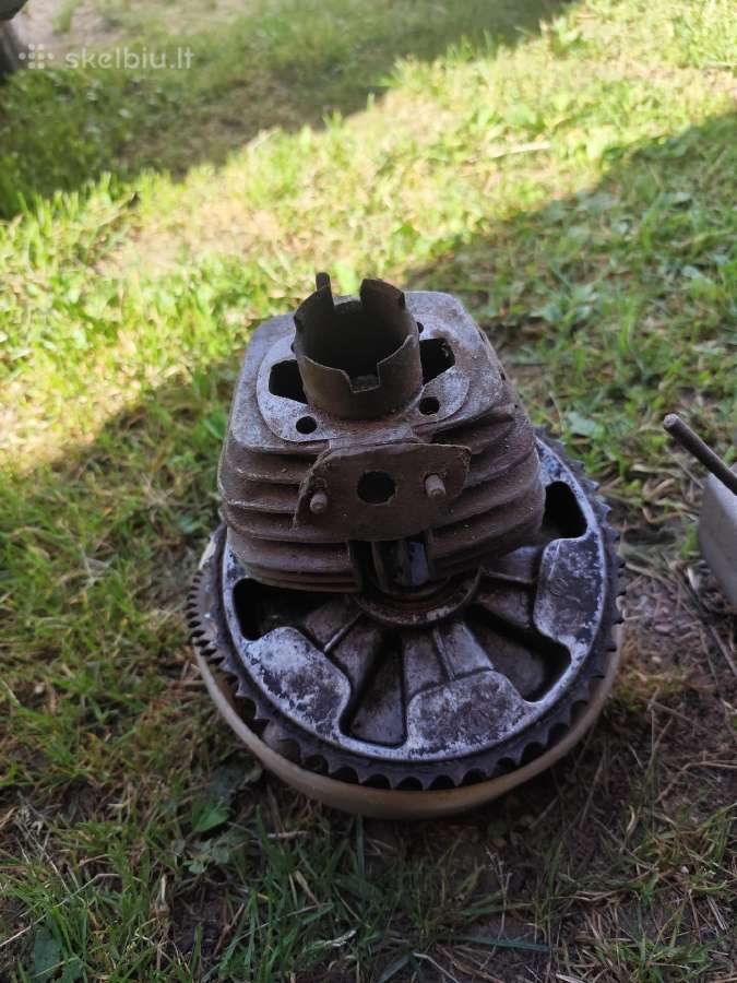 Parduodu išrinktą motorolerio variklį . - nuotraukos Nr. 7