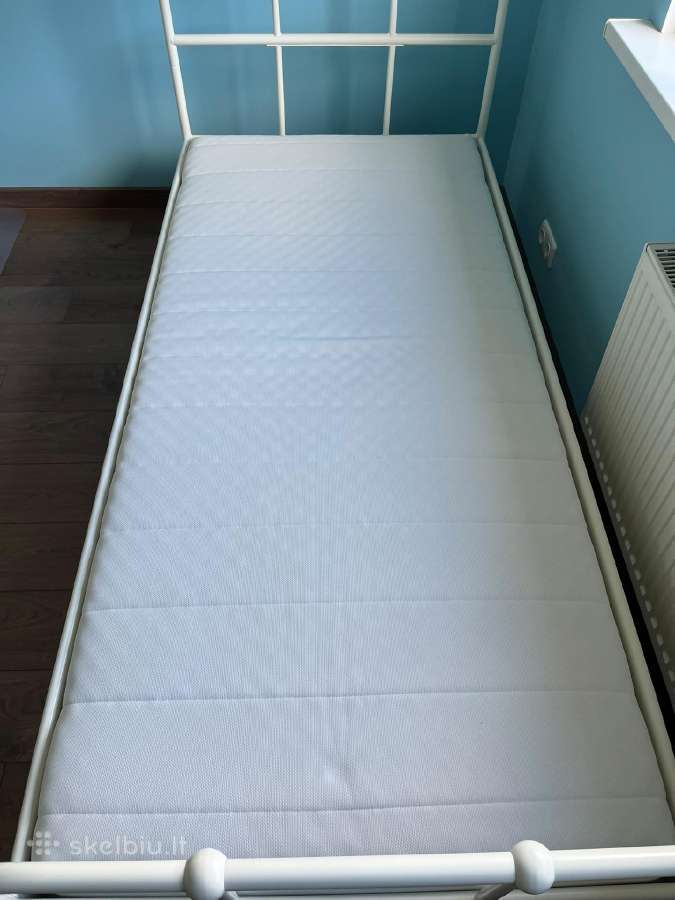 Parduodama viengulė lova su čiužiniu - nuotraukos Nr. 3