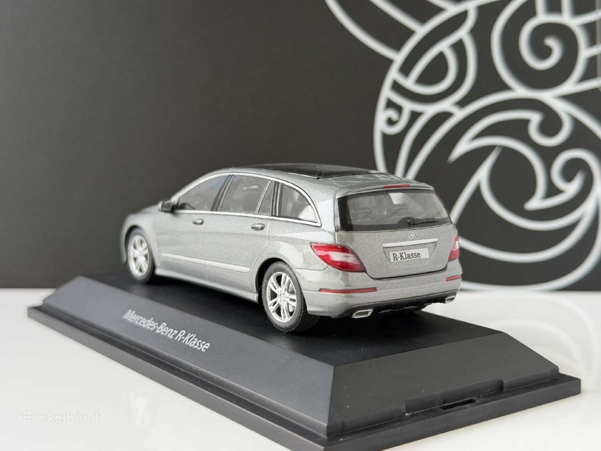 Mercedes Benz R W251 1:43 - nuotraukos Nr. 9