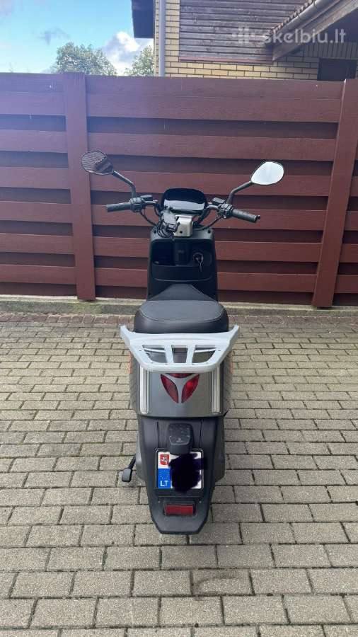 Parduodamas Elektrinis Motoroleris Yadea E8s - nuotraukos Nr. 5