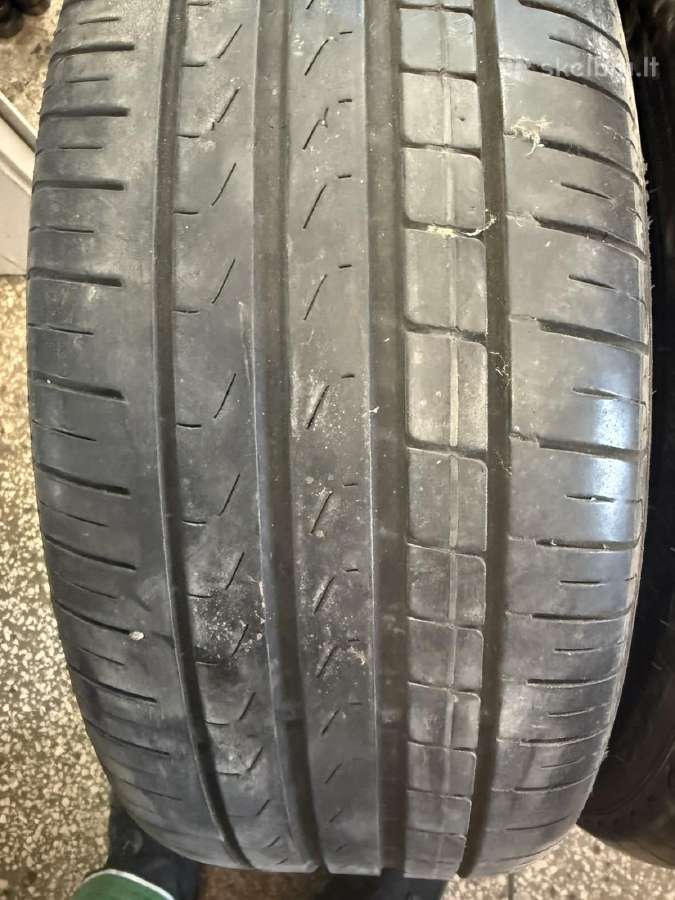 Dovanoju padangas 225/45 R18 - nuotraukos Nr. 3