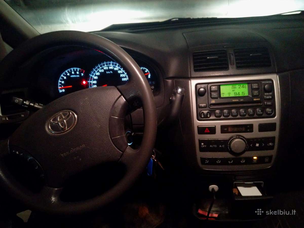 Toyota Avensis Verso - nuotraukos Nr. 5