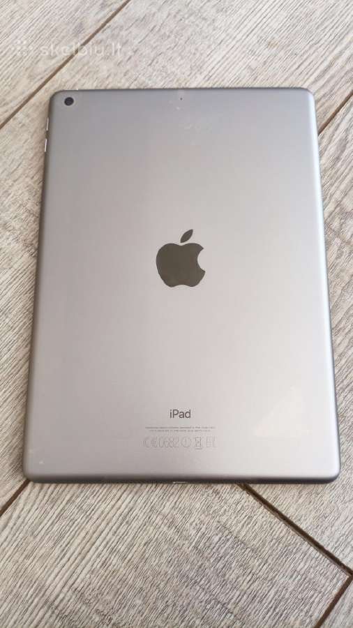 iPad 5th Generation 32 GB + Logitech klaviatūra - nuotraukos Nr. 2