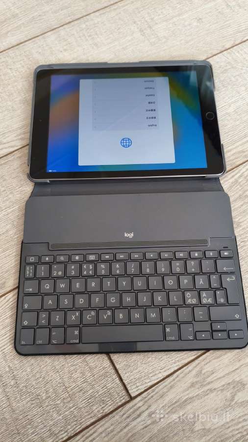 iPad 5th Generation 32 GB + Logitech klaviatūra - nuotraukos Nr. 6
