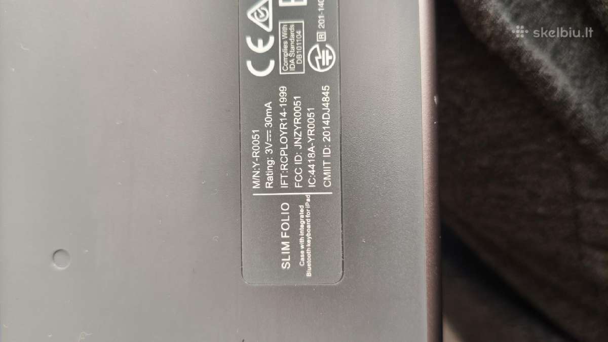 iPad 5th Generation 32 GB + Logitech klaviatūra - nuotraukos Nr. 9