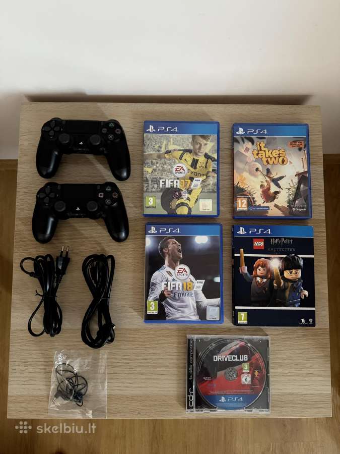 Playstation 4 500 GB 2 pulteliai+ 5 žaidimai - nuotraukos Nr. 2
