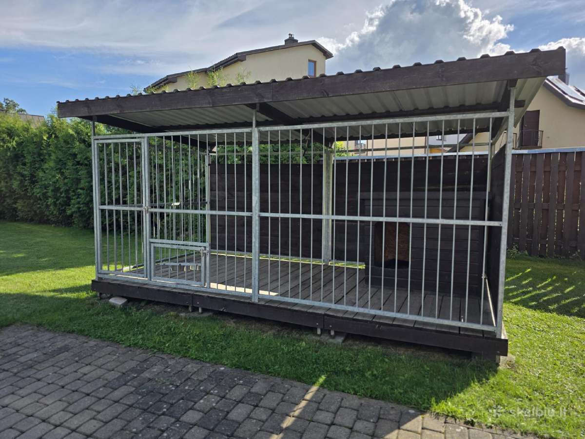 Didelis 4x2 m šuns voljeras su apšiltinta būda - nuotraukos Nr. 2