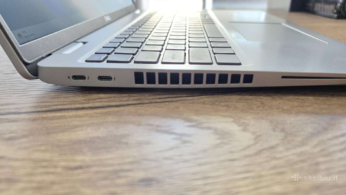 Dell Latitude 5520 i5-11 kartos / 16gb RAM - nuotraukos Nr. 4