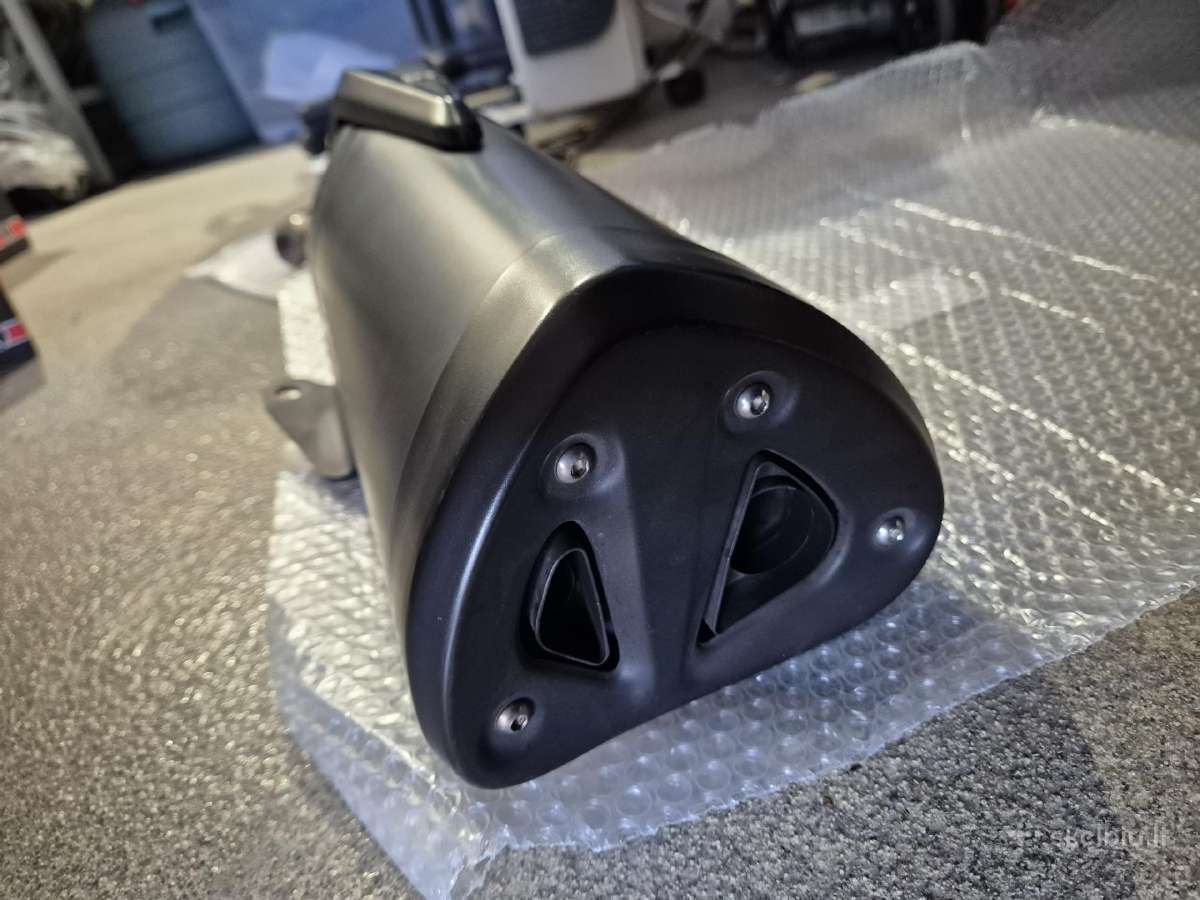 Kawasaki Z 750 07-11 Duslintuvas (Oem) - nuotraukos Nr. 2