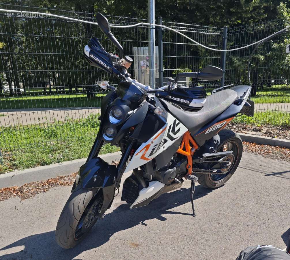 KTM Duke 690r - nuotraukos Nr. 2