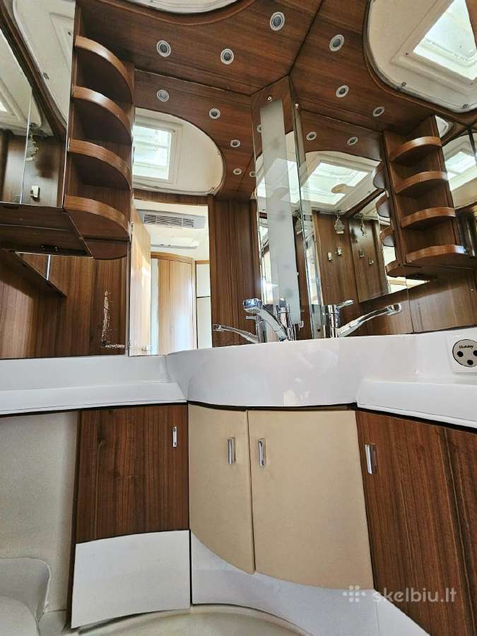 Parduodu kemperį "Hobby Premium VIP"2013m. - nuotraukos Nr. 13