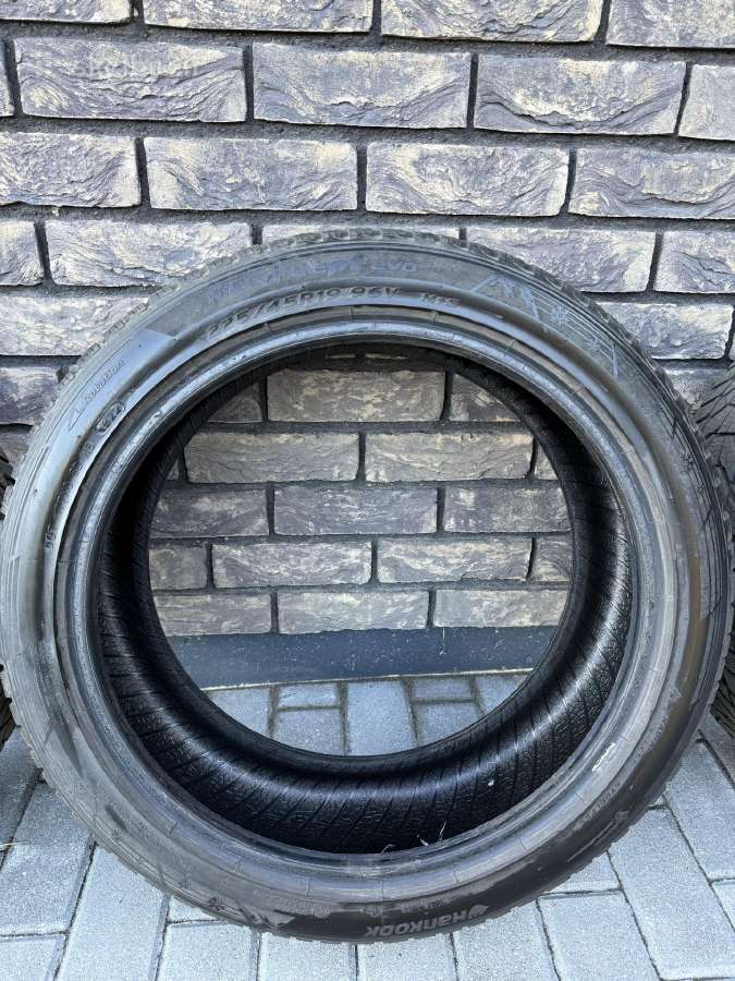 Hankook Winter i*cept evo3 (W330) 96 V 225/45r19 - nuotraukos Nr. 2