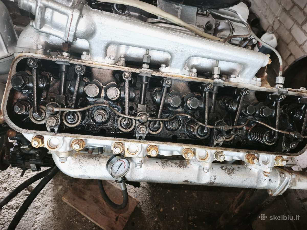 Maz V8 ir V8 turbo variklis - nuotraukos Nr. 2
