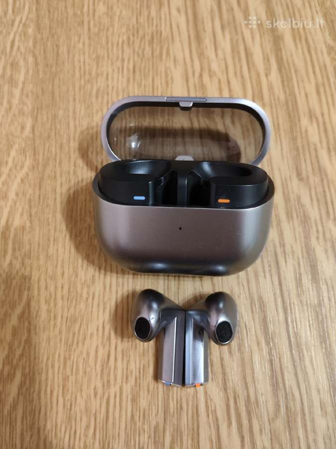 Samsung Galaxy Buds 3 Silver - nuotraukos Nr. 2