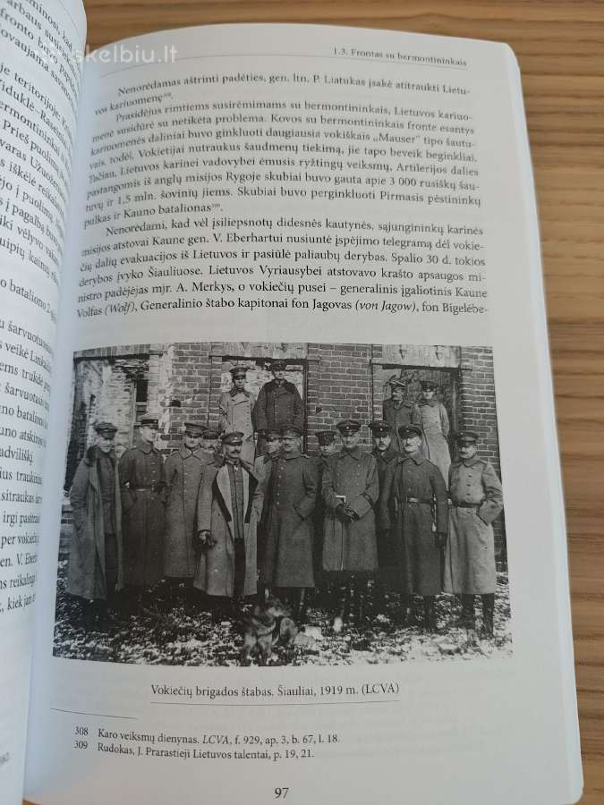 Lietuvos kariuomenės istorija 1918-1941 - nuotraukos Nr. 9