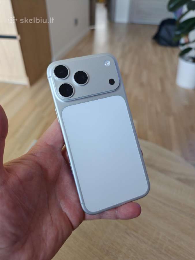 Apple iPhone 17 Pro Max + Dbrand Case - nuotraukos Nr. 2