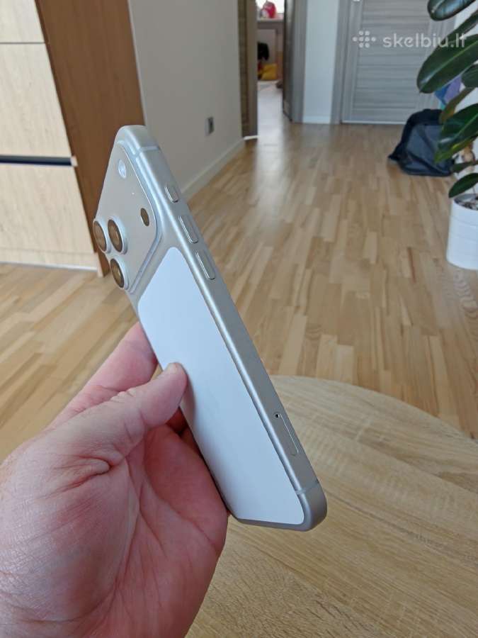 Apple iPhone 17 Pro Max + Dbrand Case - nuotraukos Nr. 5