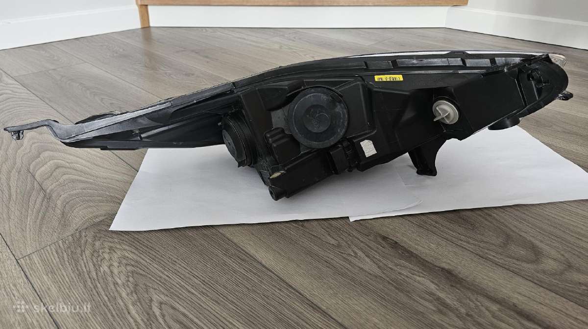Ford Fiesta kairės pusės priekinis žibintas - nuotraukos Nr. 16