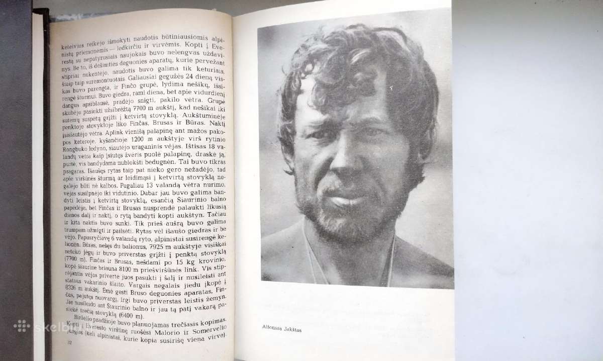 A. Jakštas. Everesto glėbyje. 1992 m. leid. - nuotraukos Nr. 4