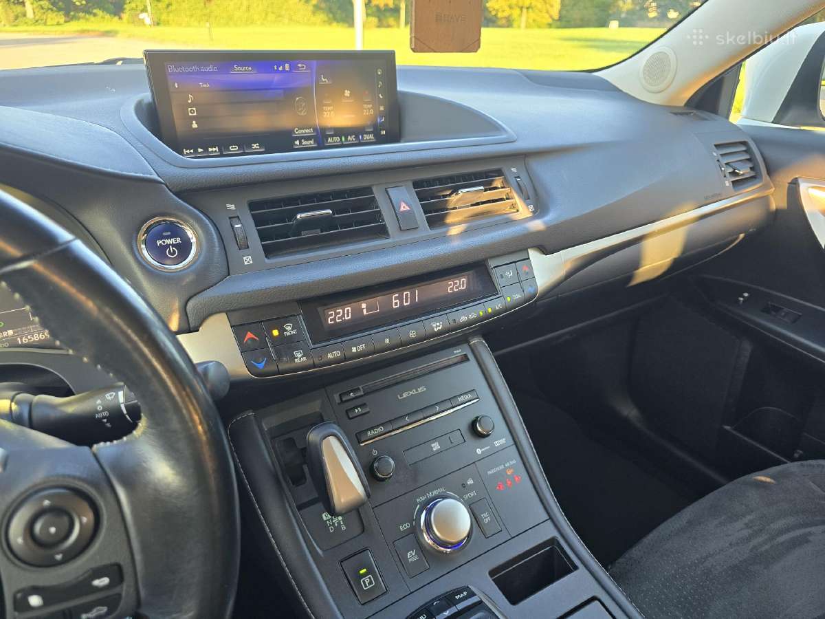 Lexus Ct200h - nuotraukos Nr. 9