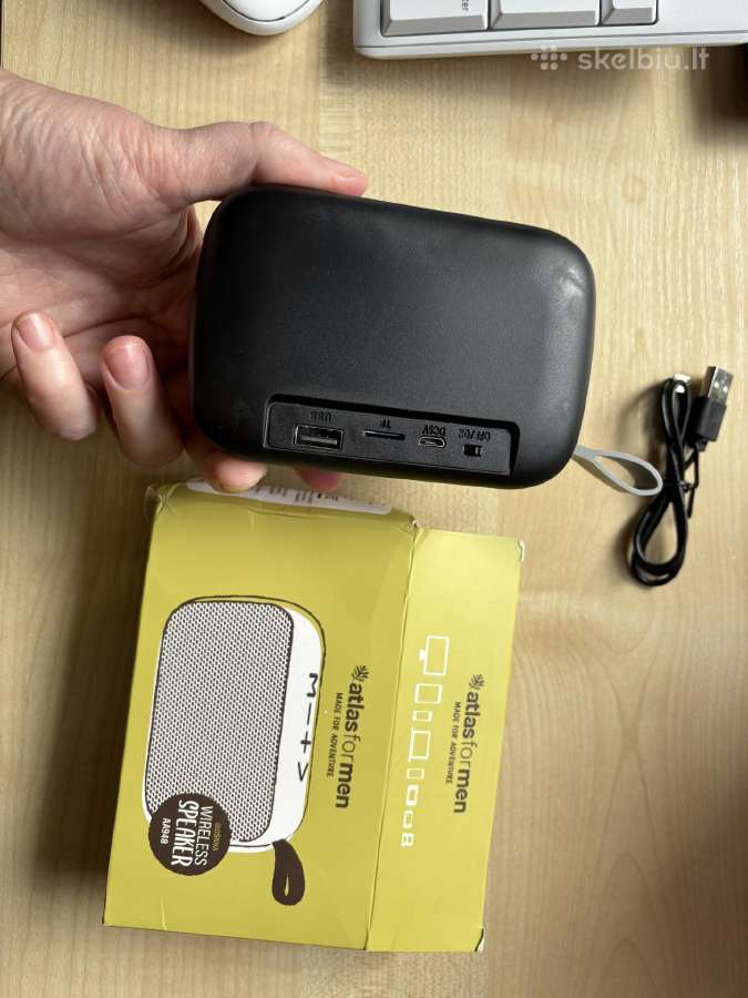 Kompaktiška nešiojama Bluetooth kolonėlė - nuotraukos Nr. 2