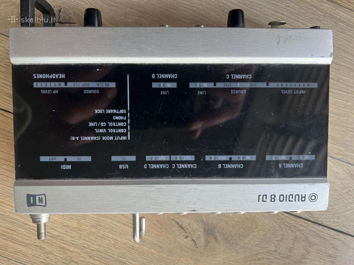 Native Instruments Audio 8 Dj - nuotraukos Nr. 2