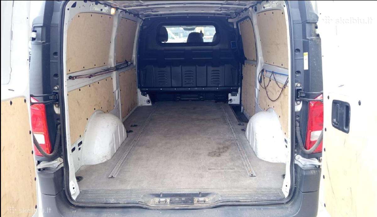 Miniveno mikroautobuso nuoma - nuotraukos Nr. 11