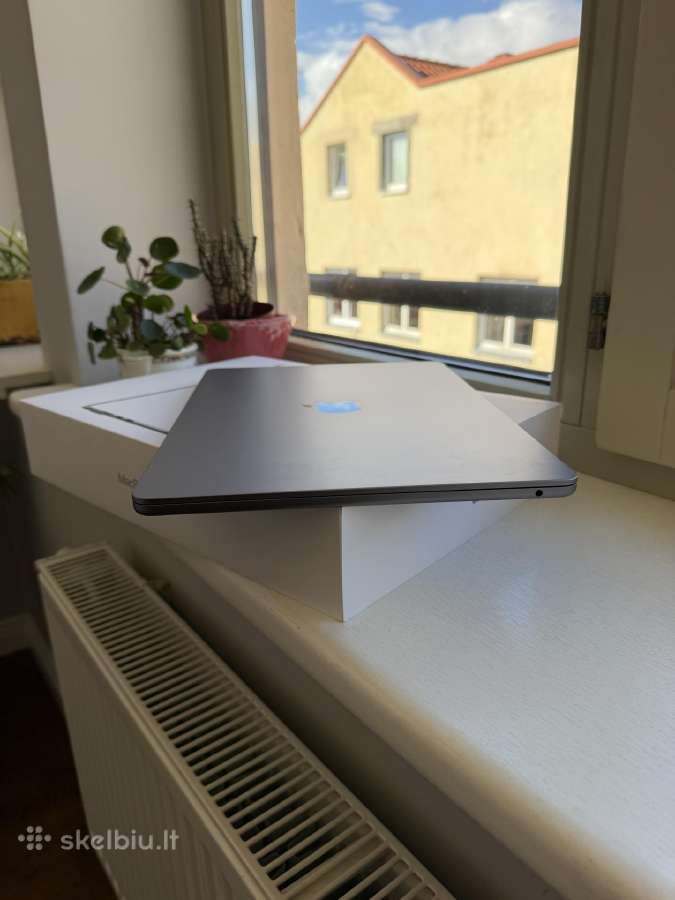 Apple MacBook Air M2 - nuotraukos Nr. 6