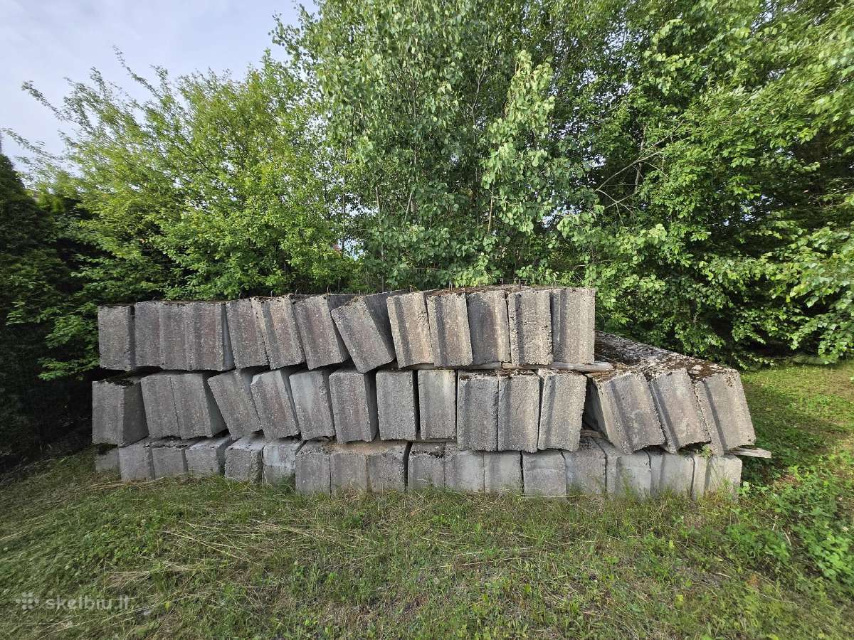 Gelžbetoniniai pamatų / sienų blokai ir plokštės - nuotraukos Nr. 4