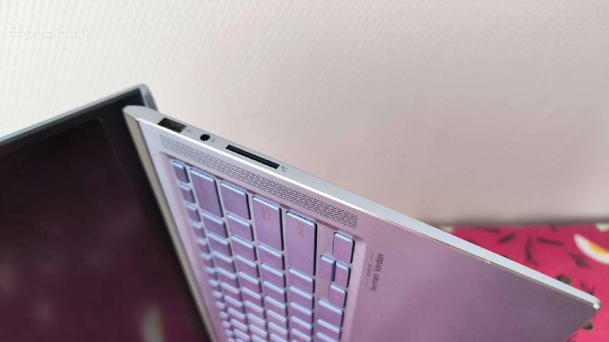 Nešiojamas kompiuteris Asus Zenbook - nuotraukos Nr. 4