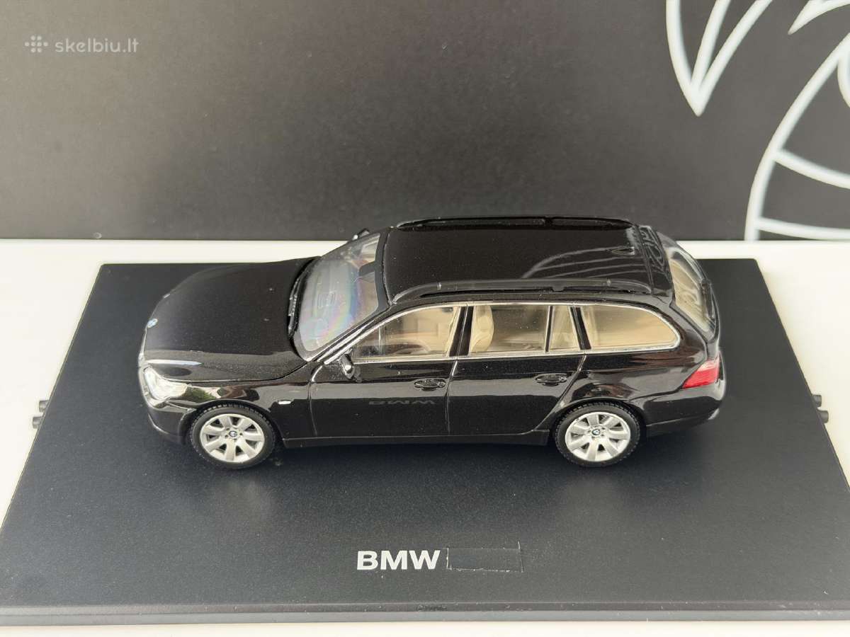 Bmw 5 series Touring 1:43 - nuotraukos Nr. 2