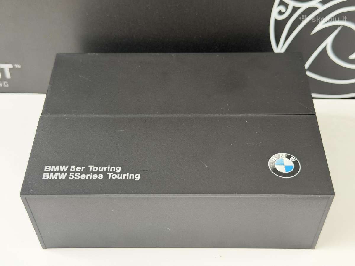Bmw 5 series Touring 1:43 - nuotraukos Nr. 10