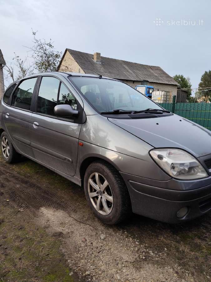 Automobilis Renault - nuotraukos Nr. 5