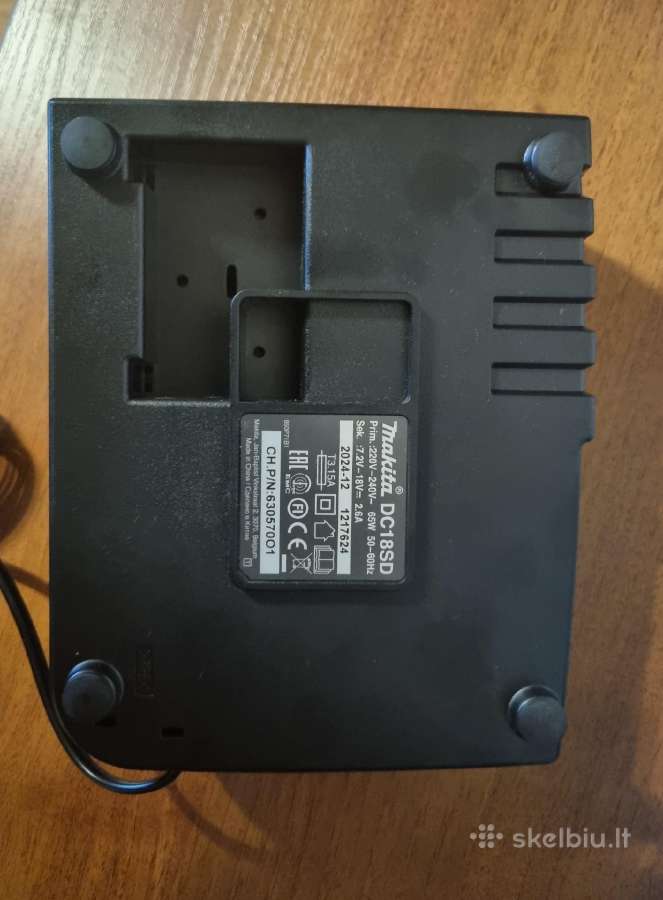 Makita įkroviklis Dc18sd - nuotraukos Nr. 2