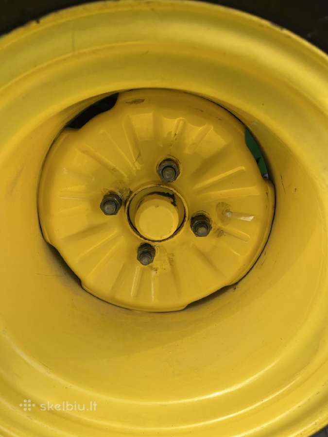 Sodo traktoriukas John Deere - nuotraukos Nr. 11