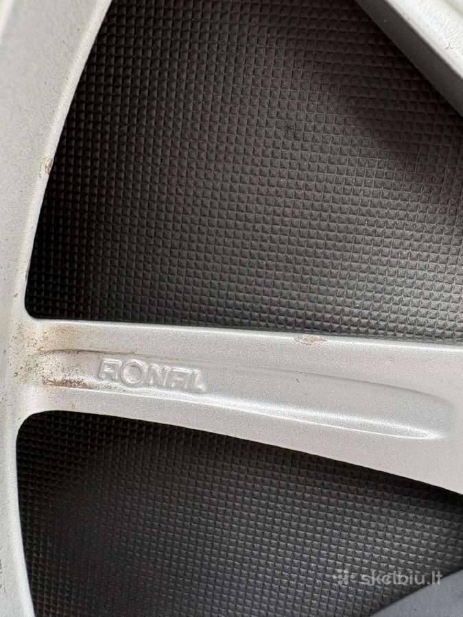2025 m. Hankook Winter Icept Rs3 su ratlankiais - nuotraukos Nr. 15