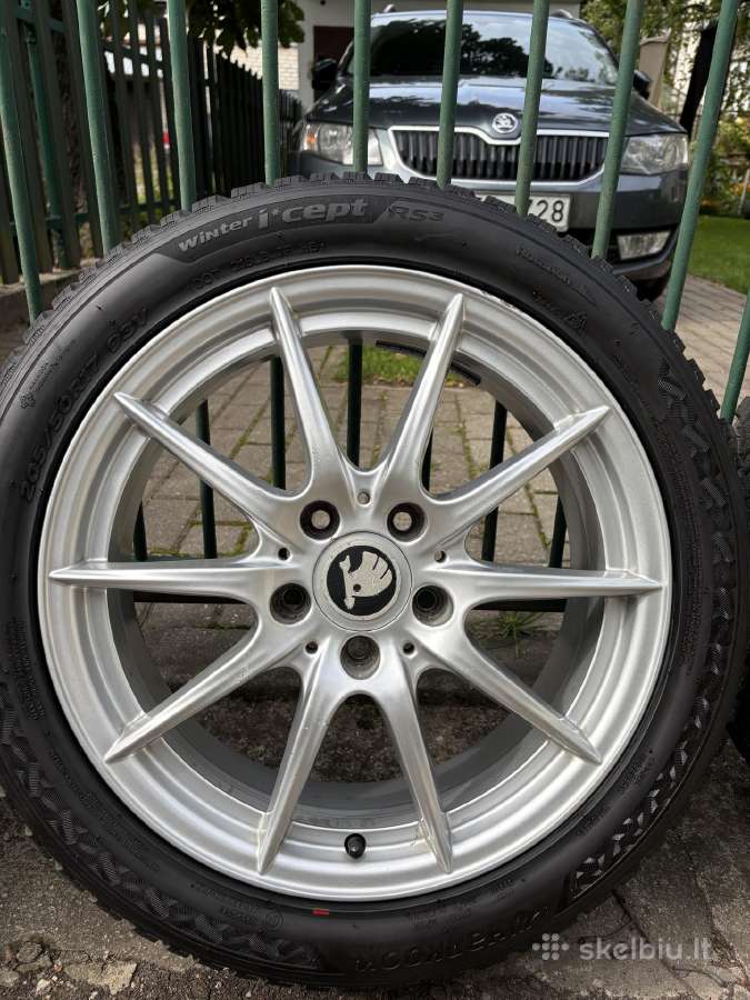 2025 m. Hankook Winter Icept Rs3 su ratlankiais - nuotraukos Nr. 2
