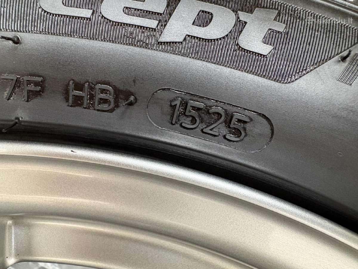 2025 m. Hankook Winter Icept Rs3 su ratlankiais - nuotraukos Nr. 7