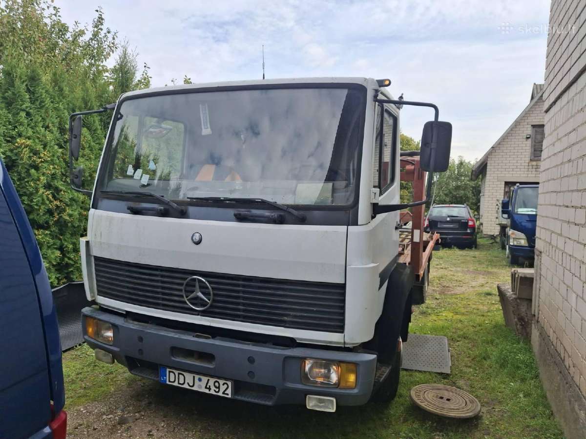 Paruodamas Mersedes benz 814 - nuotraukos Nr. 6