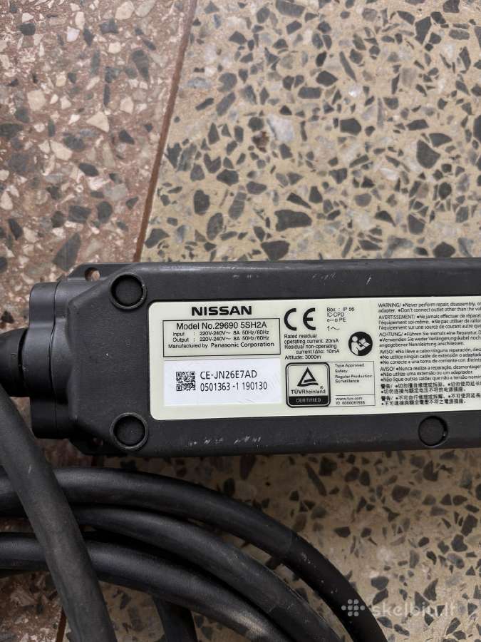 Nissan Leaf elektromobilio buitinis kroviklis - nuotraukos Nr. 3