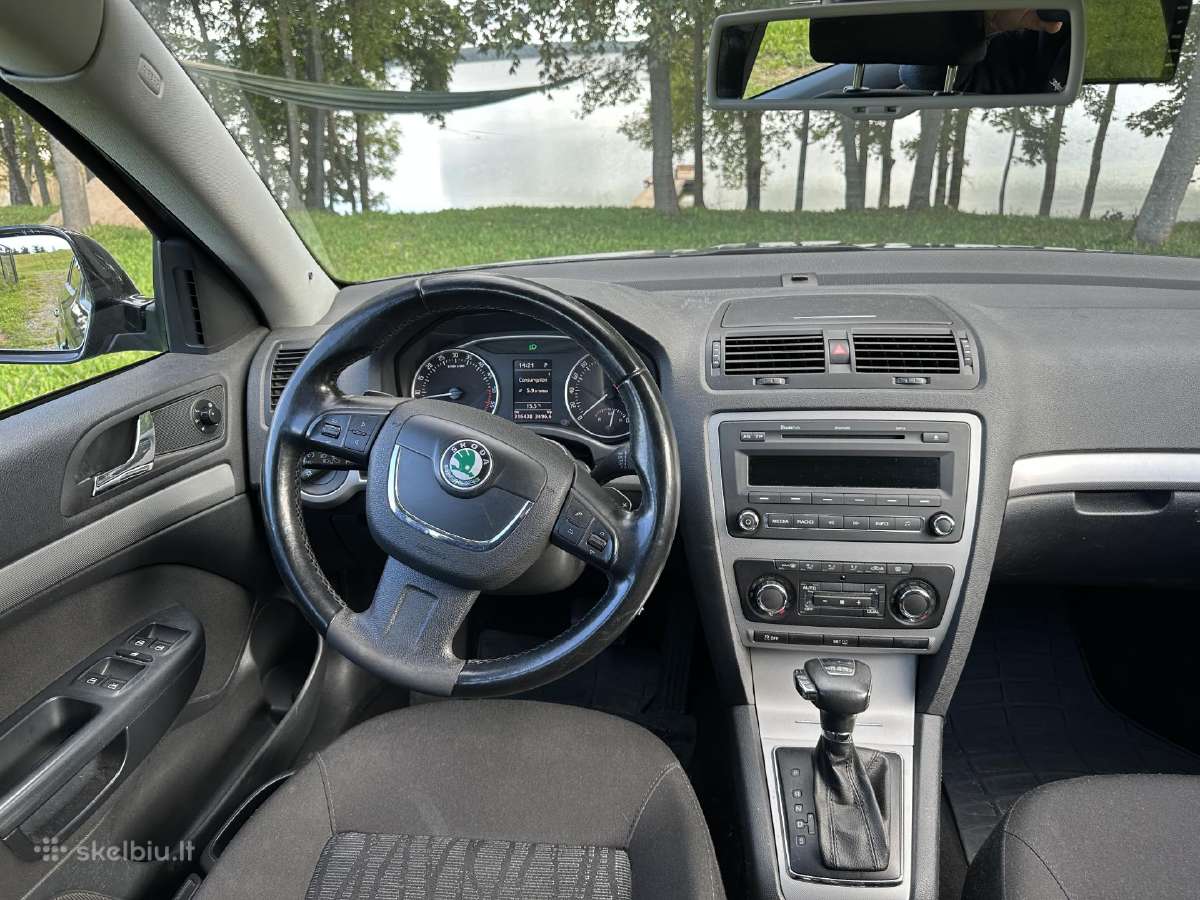 Skoda Octavia - nuotraukos Nr. 10