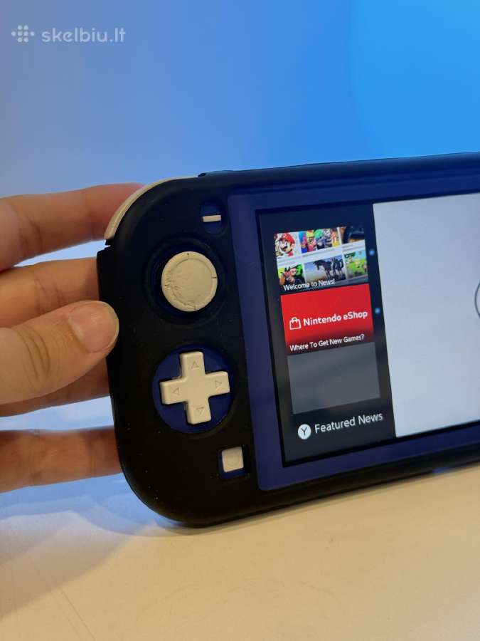 Melynas Nintendo Switch Lite - nuotraukos Nr. 4