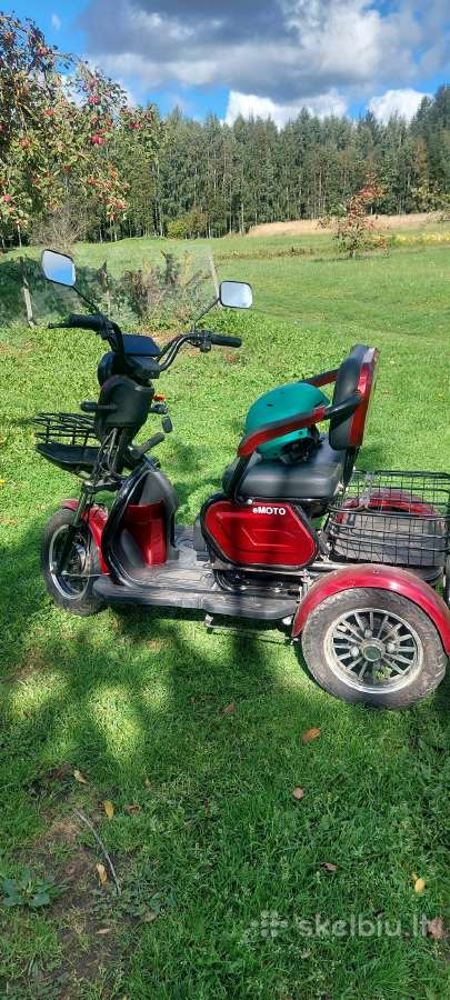 Parduodu triratį motorolerį - nuotraukos Nr. 2